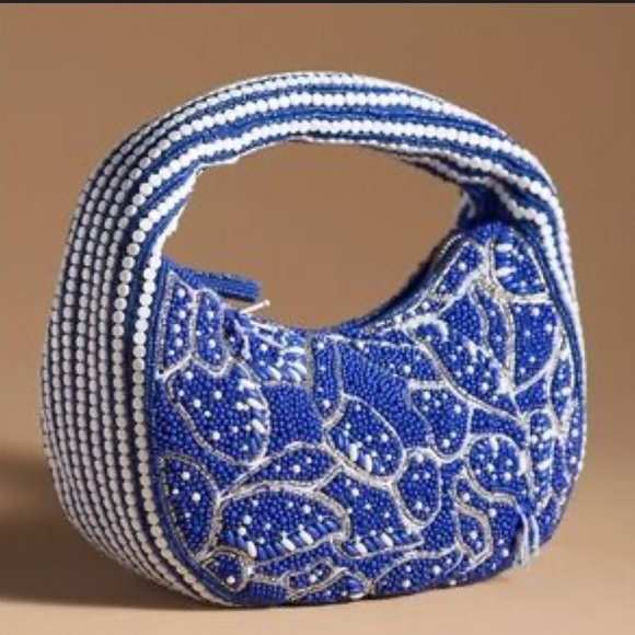 Anthropologie Handbags - Anthro bead bag